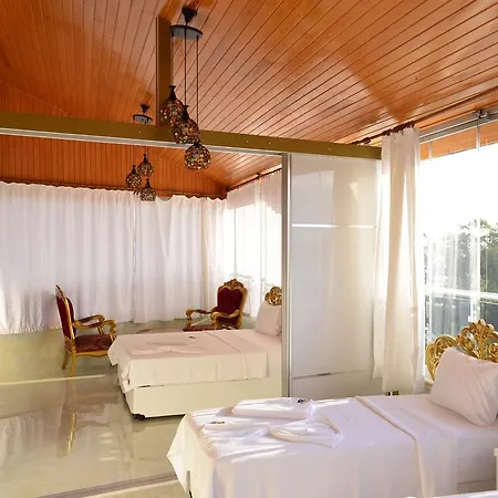 Alev Palace Arsuz